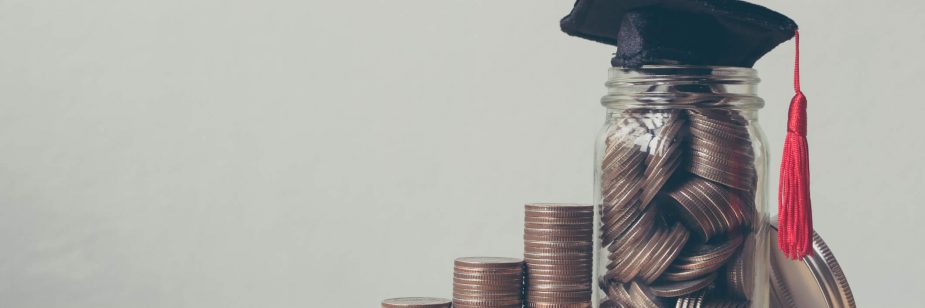 pilhas de moedas formando um gráfico crescente
